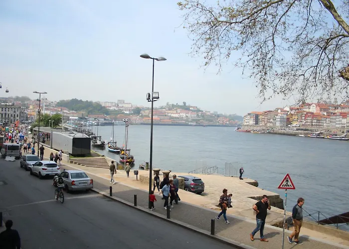 Estudio Com Vistas Rio Douro 아파트