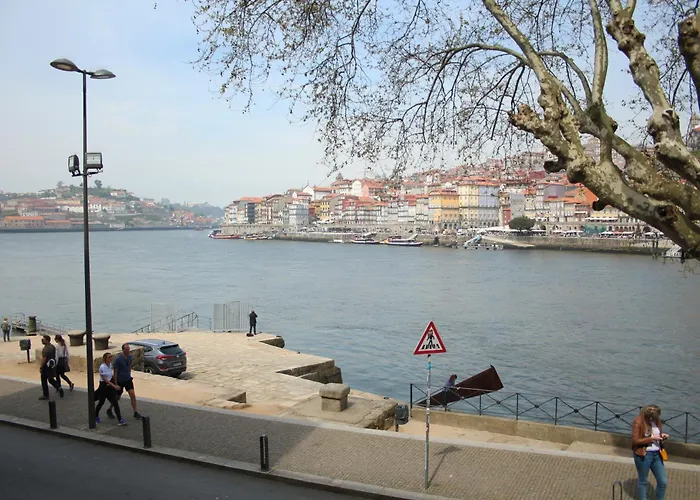 Estudio Com Vistas Rio Douro *