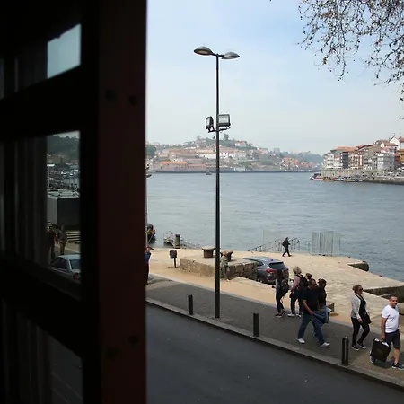 Estudio Com Vistas Rio Douro Διαμέρισμα *